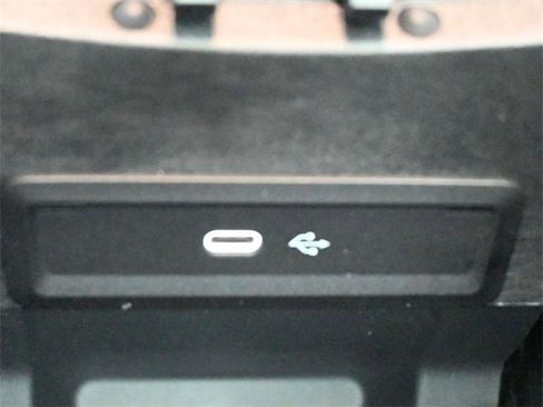 New 2026 Mercedes-Benz GLE 53 AMG 4MATIC Coupe image 9