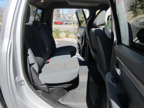 Used 2016 RAM 1500 Big Horn image 11