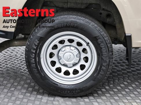 Used 2023 Chevrolet Colorado W/T image 28