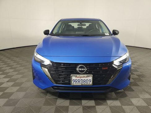 Used 2024 Nissan Sentra SR w/ SR Premium Package image 9