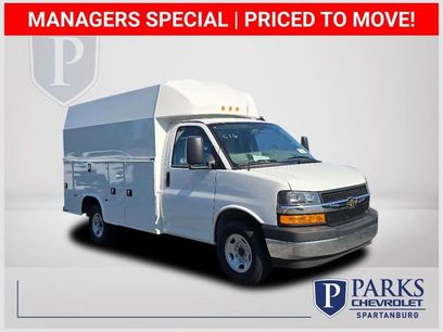 New 2025 Chevrolet Express 3500 w/ Power Convenience Package