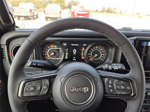 New 2026 Jeep Wrangler Unlimited Rubicon image 17