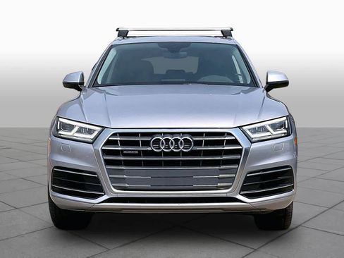Used 2019 Audi Q5 2.0T Premium Plus w/ Premium Plus Package AWD/4WD image 4
