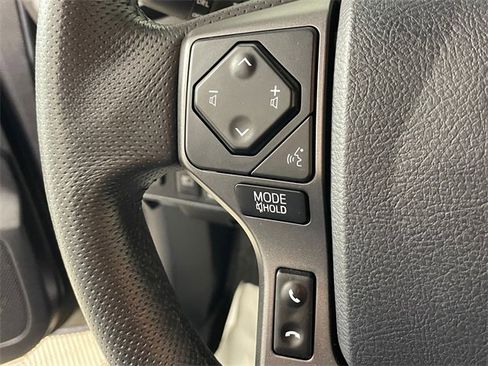 Used 2020 Toyota Tacoma TRD Off-Road w/ Technology Package image 13