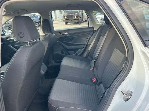 Used 2025 Volkswagen Jetta S image 39