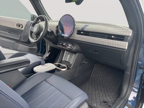 Used 2025 MINI Cooper S FWD image 10