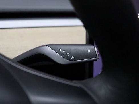 Used 2024 Tesla Model Y Performance image 44