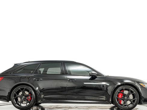 Used 2025 Audi RS 6 performance image 2