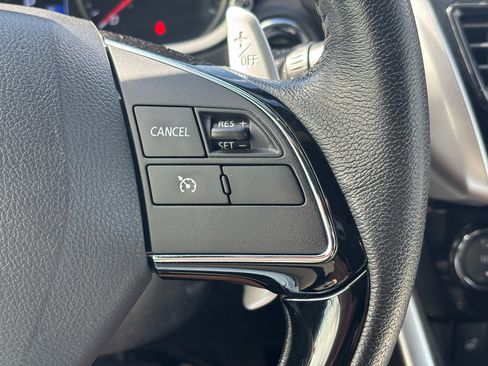 Used 2023 Mitsubishi Eclipse Cross SEL image 18