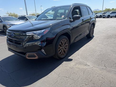 Used 2025 Subaru Forester Sport w/ Popular Package #1 AWD/4WD image 3