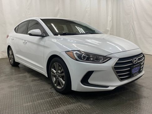 Used 2018 Hyundai Elantra SEL FWD image 1