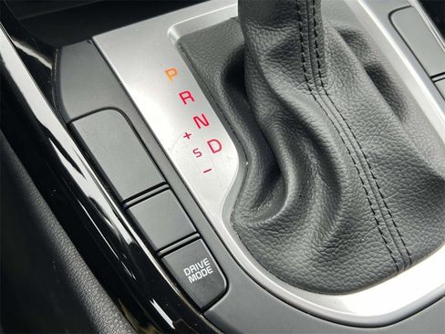 Used 2023 Kia Forte GT-Line w/ GT-Line Premium Package image 15