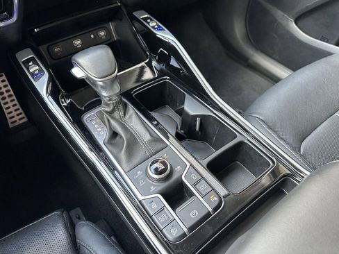 Used 2023 Kia Sorento SX Prestige image 30