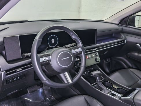 Used 2025 Hyundai Tucson SEL image 14