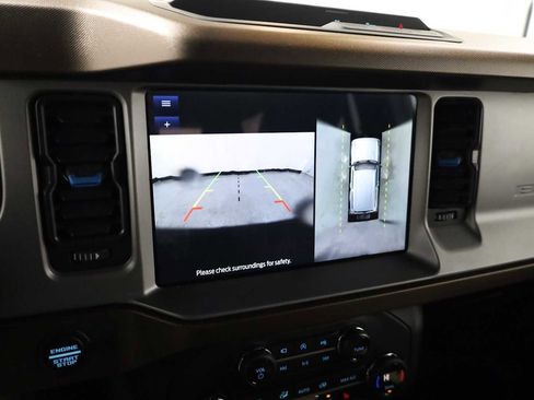 Used 2021 Ford Bronco Outer Banks image 31