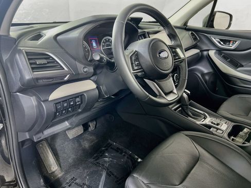 Used 2024 Subaru Forester Limited AWD/4WD image 9