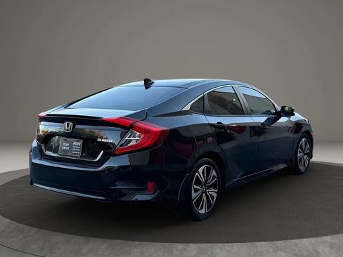 Used 2016 Honda Civic EX-T image 4