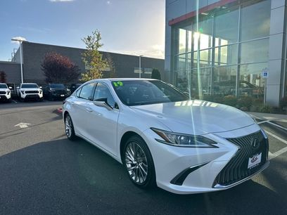Used 2019 Lexus ES 350 Luxury