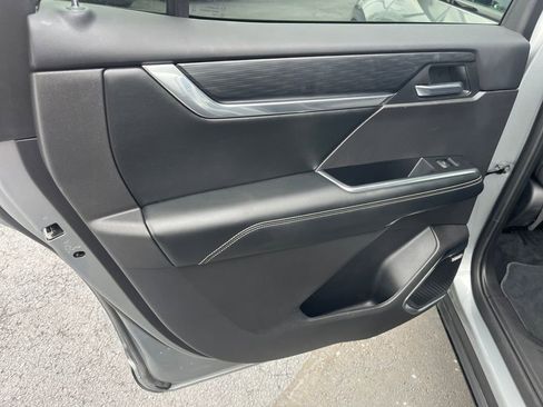 Used 2025 GMC Acadia Elevation w/ Black Edition image 20