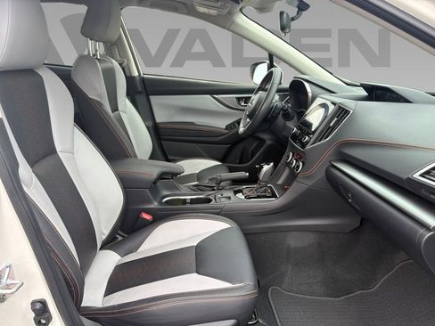 Used 2023 Subaru Crosstrek 2.5i Limited AWD/4WD image 9