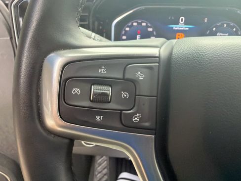 Used 2023 Chevrolet Silverado 1500 LT w/ Z71 Off-Road Package AWD/4WD image 16