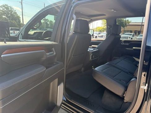 Used 2026 GMC Sierra 2500 Denali w/ Technology Package AWD/4WD image 13