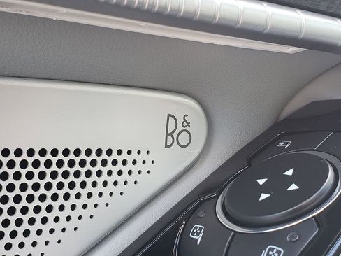 New 2026 Ford Explorer Platinum w/ LUX Leather Package image 21