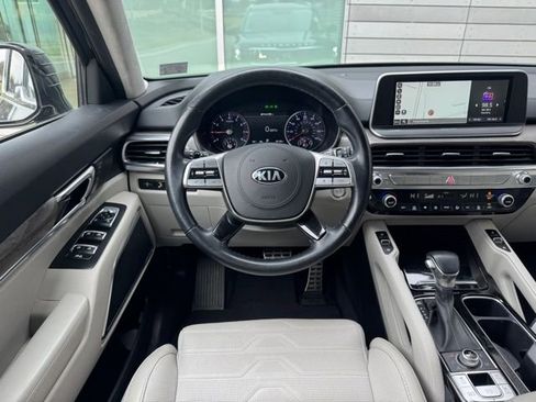 Used 2020 Kia Telluride SX w/ SX Prestige Package image 13