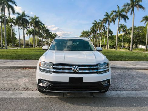 Used 2019 Volkswagen Atlas SEL Premium AWD/4WD image 2