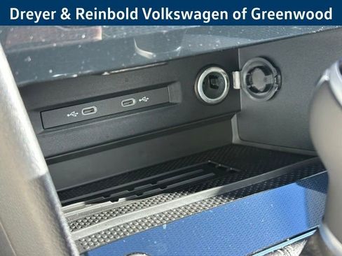 New 2026 Volkswagen Taos SE image 21