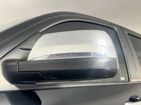 Used 2019 Toyota Tundra 1794 Edition image 12