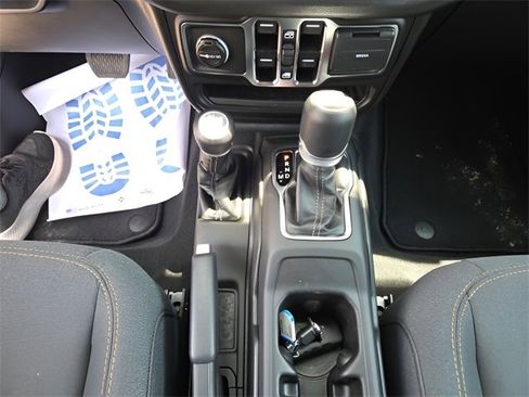 New 2025 Jeep Wrangler Sport S image 21