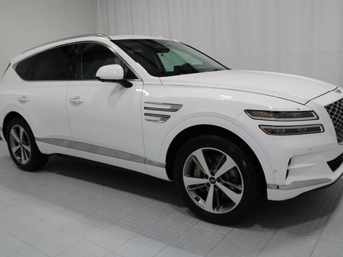 Used 2023 Genesis GV80 3.5T w/ Advanced Package AWD/4WD image 4
