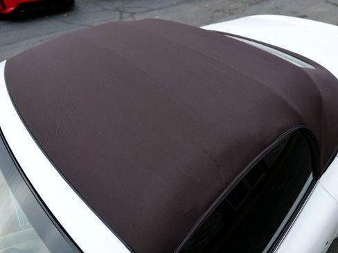 Used 2015 Aston Martin V8 Vantage S image 93