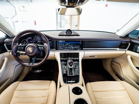 Used 2023 Porsche Panamera Platinum Edition image 57