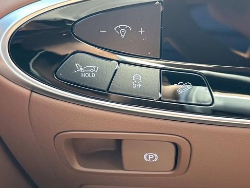 New 2026 Genesis GV70 2.5T Advanced AWD/4WD image 28