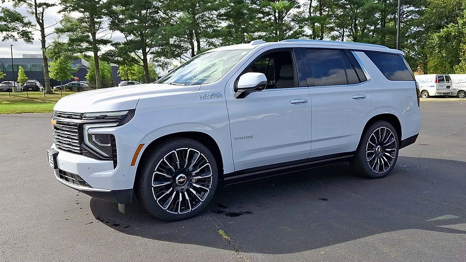 New 2026 Chevrolet Tahoe High Country AWD/4WD image 7