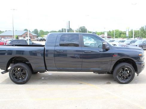 New 2026 RAM 2500 Laramie w/ Night Edition AWD/4WD image 6