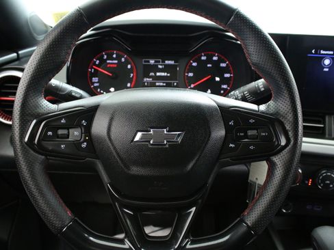 Used 2024 Chevrolet Trax RS w/ Driver Confidence Package image 13