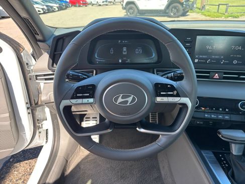 Used 2026 Hyundai Elantra Sport FWD image 27