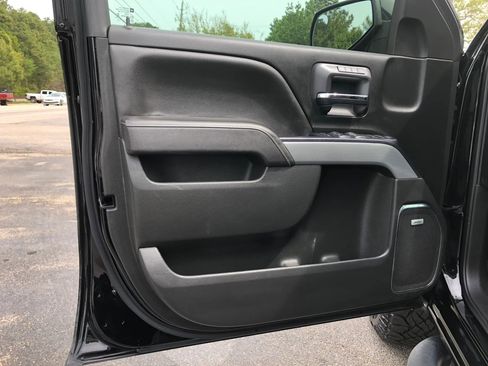 Used 2017 Chevrolet Silverado 1500 LTZ Z71 w/ LTZ Plus Package image 22