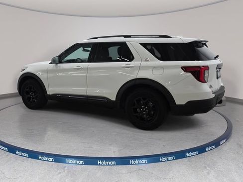 Used 2023 Ford Explorer Timberline AWD/4WD image 8