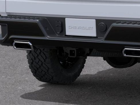 New 2026 Chevrolet Silverado 1500 Custom Trail Boss w/ LPO, Dark Essentials Package AWD/4WD image 38