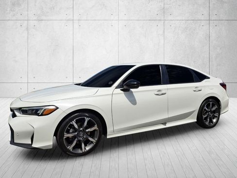Used 2025 Honda Civic Sport image 7