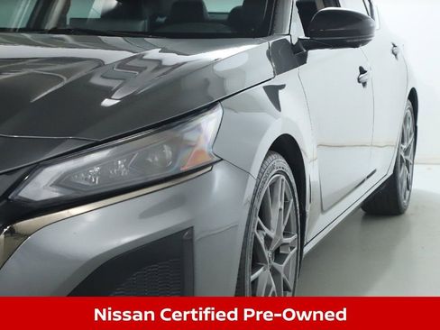 Certified 2024 Nissan Altima 2.0 SR FWD image 7