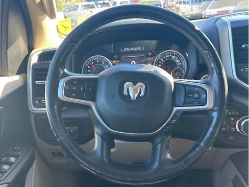 Used 2019 RAM 1500 Big Horn image 16