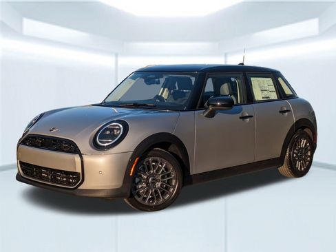 New 2026 MINI Cooper 4-Door Hardtop FWD image 1