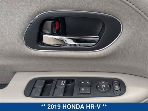 Used 2019 Honda HR-V EX-L image 11