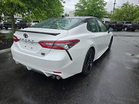 Used 2022 Toyota Camry XSE w/ Navigation Package AWD/4WD image 8