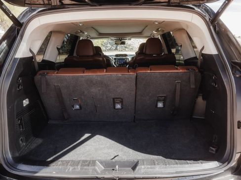 Used 2021 Subaru Ascent Touring image 7